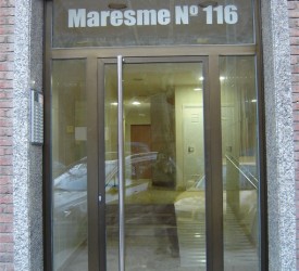 puertas-comunidad-edificio-03