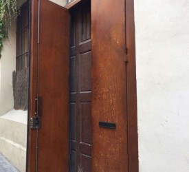 Puerta-de-hierro-con-tratamiento-al-Oxido